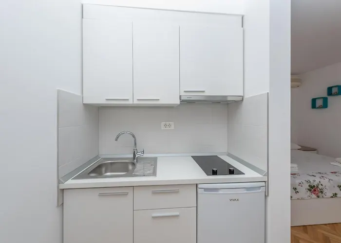 Royal M&m Apartman *