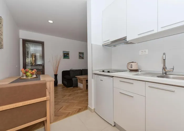 Apartman Royal M&m *