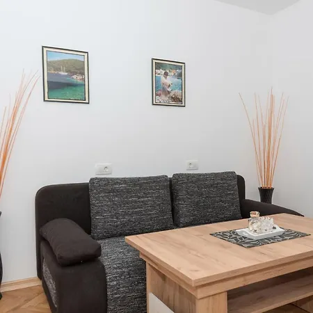 Apartment Royal M&m *